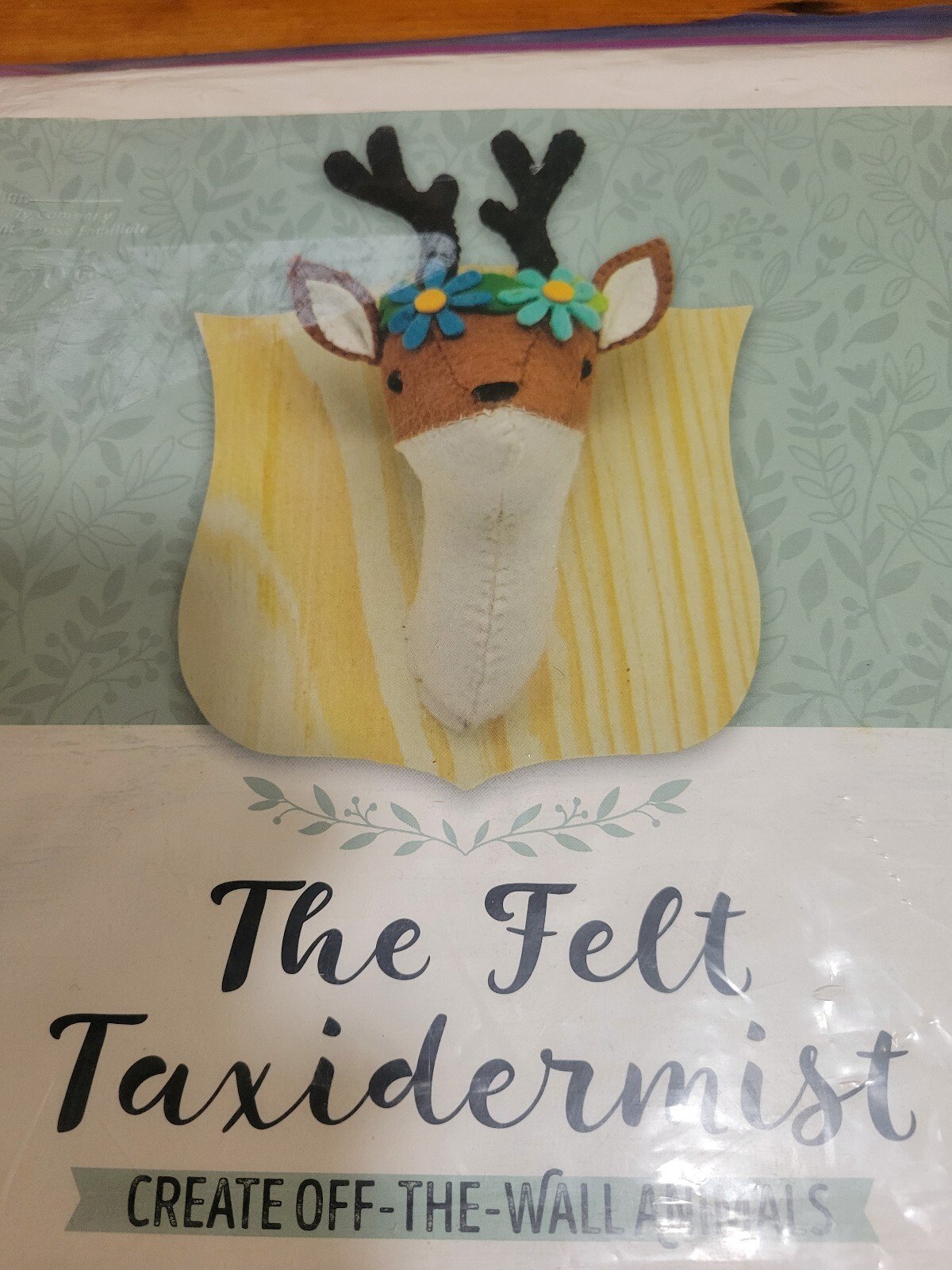 Felt Taxidermist Create Off-the-Wall Animals Book and Kit Glassenberg, - Image 3