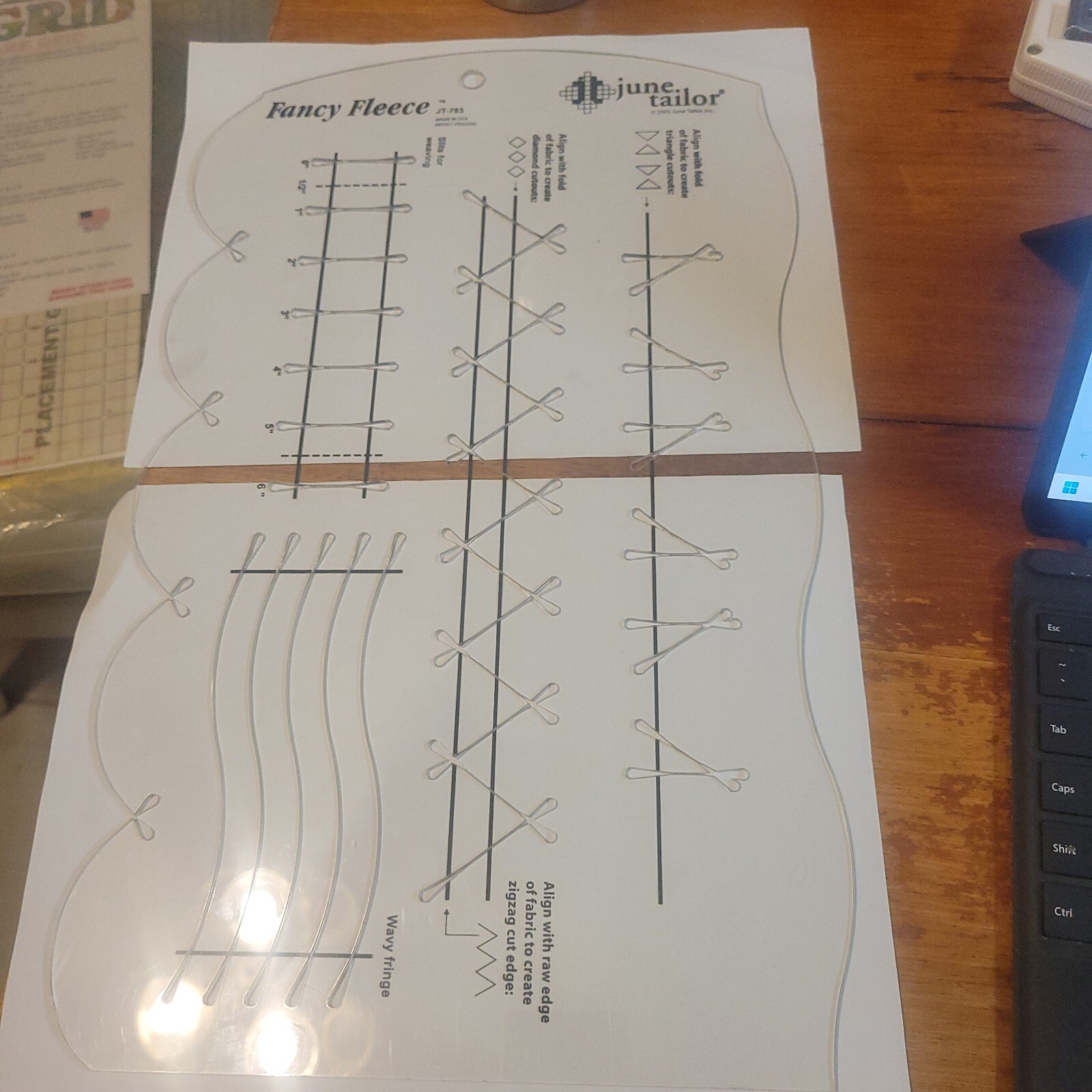 June Tailor Fancy Fleece Slotted Ruler (JT-783),
